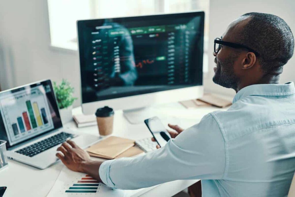 Professionnels gérant un parc informatique